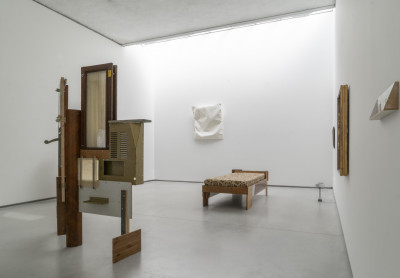 Galerie NZ dependance Academie Arendonk Deeltijds Kunstonderwijs DKO Beeldende en Audiovisuele Kunsten BAK expo OOST WEST, THUIS best 27 september 9 november 2025