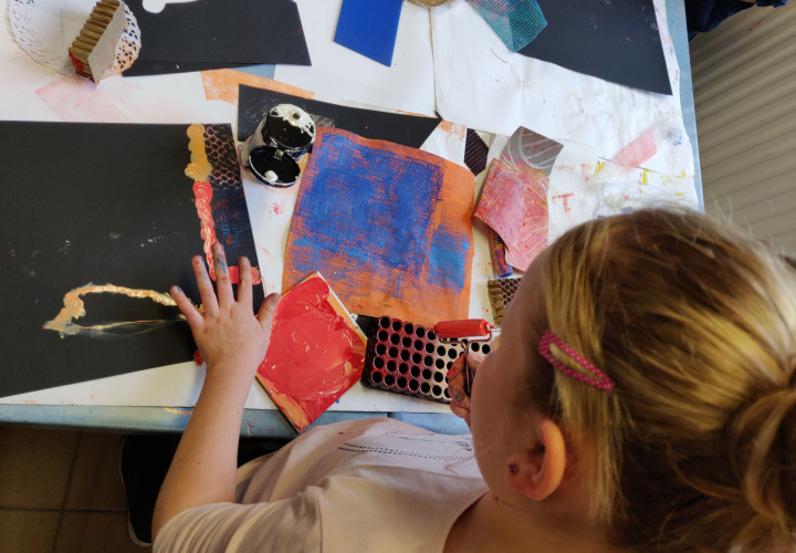 Academie Arendonk vestigingsplaats Kasterlee opleiding kinderen Deeltijds Kunstonderwijs DKO Beeldende en Audiovisuele Kunsten BAK 1ste graad 2de graad optie Beeldatelier