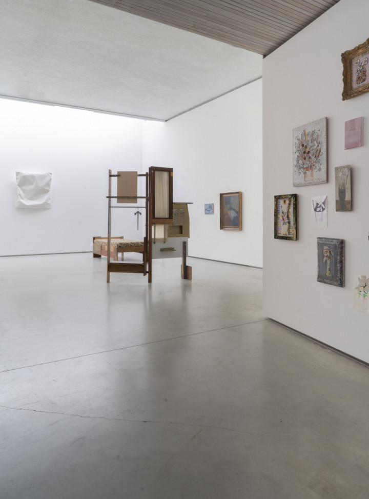 Galerie NZ dependance Academie Arendonk Deeltijds Kunstonderwijs DKO Beeldende en Audiovisuele Kunsten BAK expo OOST WEST, THUIS best 27 september 9 november 2025